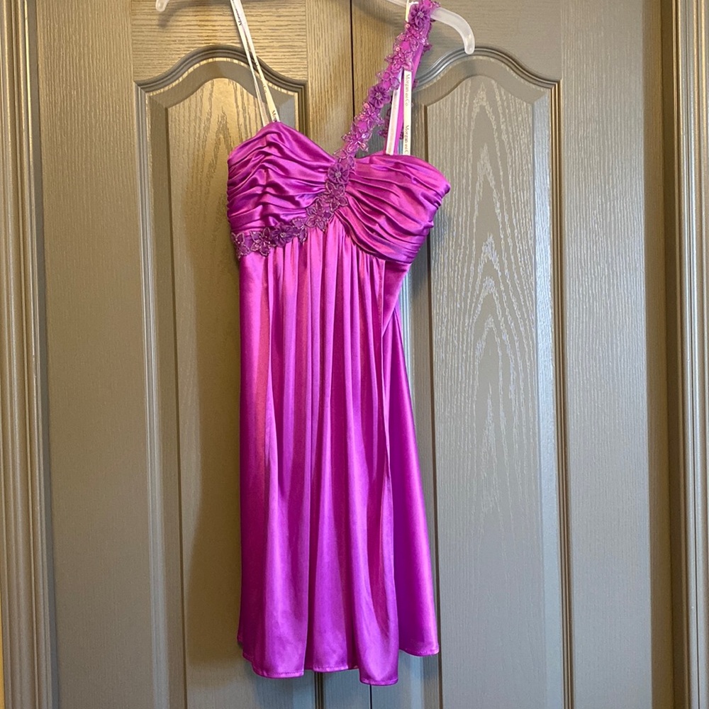 XS Morgan & Co Dress